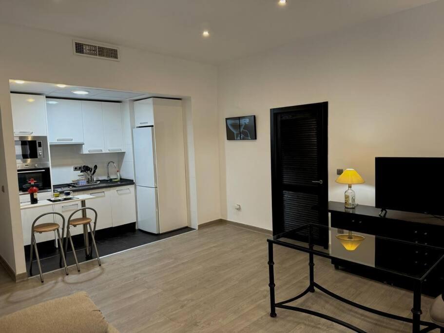 Apartamento Moderno En Pleno Centro De *